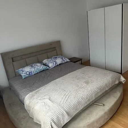 Apartment Fenix *